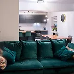 Grguric شقة
