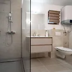 شقة Grguric