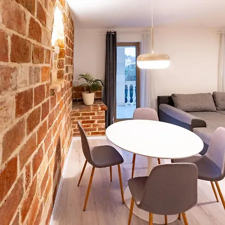 Grguric Apartamento Palit